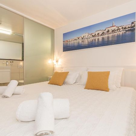 Siesta Apartment Сплит Екстериор снимка