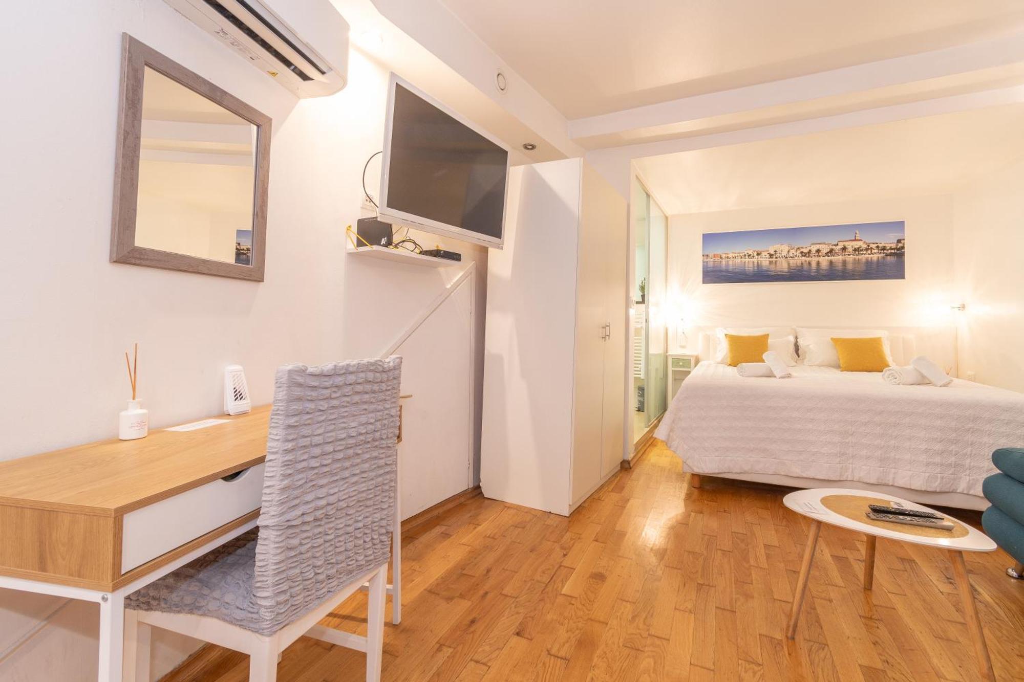 Siesta Apartment Сплит Екстериор снимка